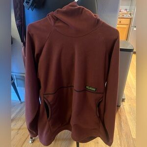 Maroon fleece Melanzana